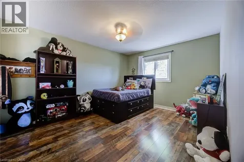 7880 Ascot Circle Niagara Falls ON L2H 3E4