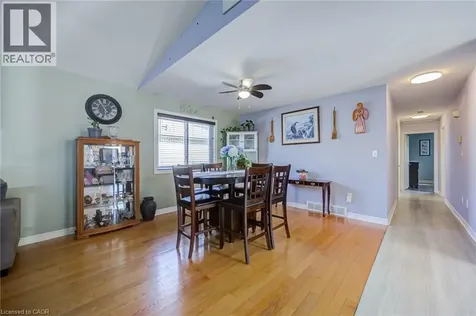 7880 Ascot Circle Niagara Falls ON L2H 3E4