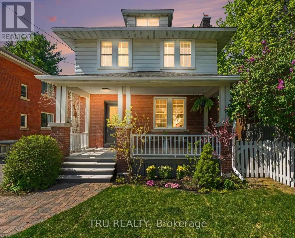 5 Grove Avenue Ottawa ON K1S 3A5