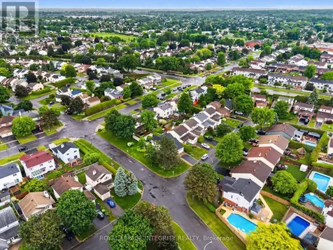 1642 Champneuf Drive Ottawa ON K1C 4W1