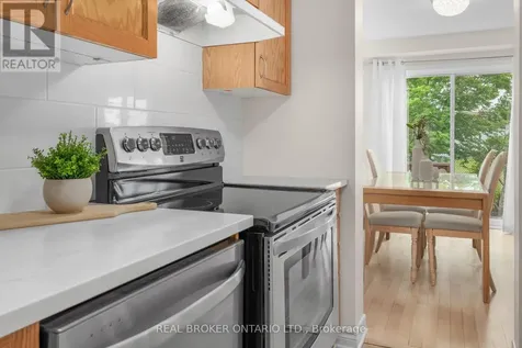 124 Silvermoon Crescent Ottawa ON K4A 0P5