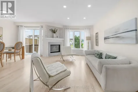 124 Silvermoon Crescent Ottawa ON K4A 0P5