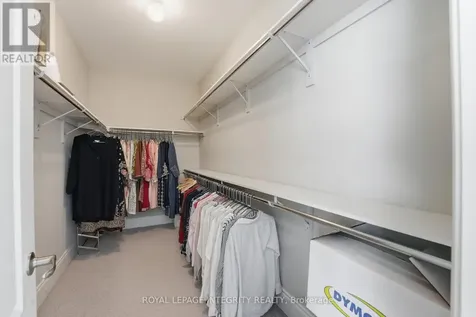 224 Ponderosa Street Ottawa ON K2S 1E7