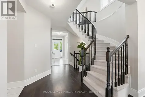224 Ponderosa Street Ottawa ON K2S 1E7