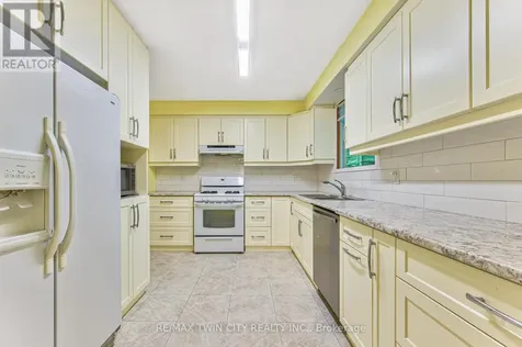 16 Dogwood Place Cambridge ON N3C 2Z4