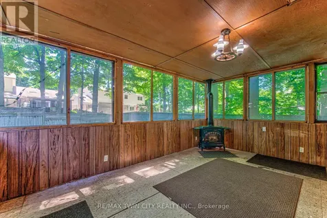 16 Dogwood Place Cambridge ON N3C 2Z4