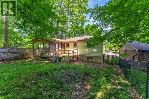 16 Dogwood Place Cambridge ON N3C 2Z4