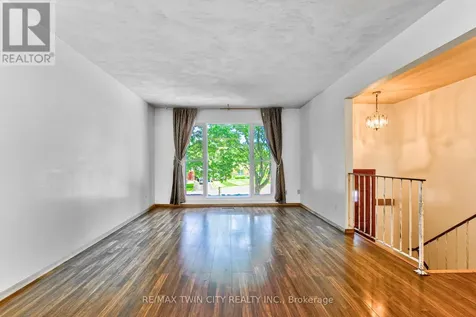 16 Dogwood Place Cambridge ON N3C 2Z4