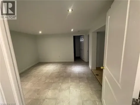 26 Stewart Avenue Thorold ON L2V 2W7