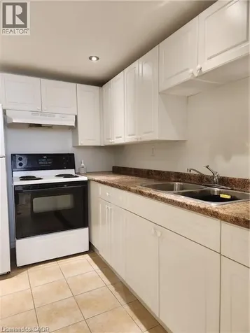 26 Stewart Avenue Thorold ON L2V 2W7