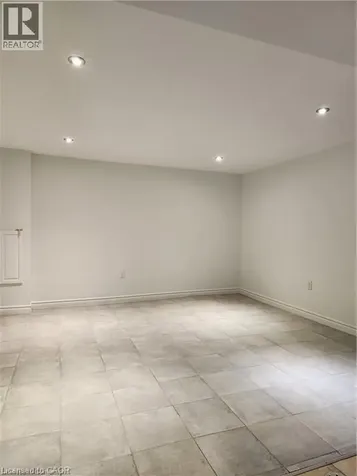 26 Stewart Avenue Thorold ON L2V 2W7
