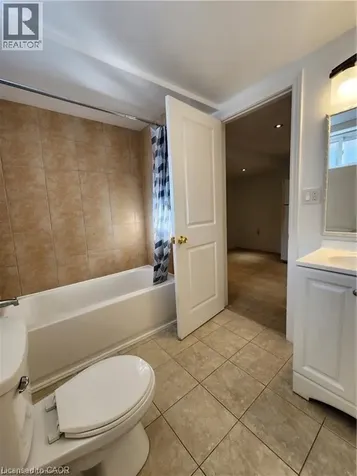 26 Stewart Avenue Thorold ON L2V 2W7