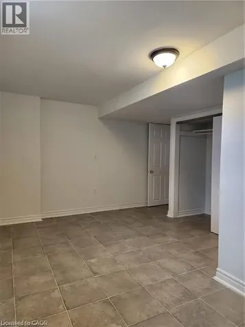 26 Stewart Avenue Thorold ON L2V 2W7