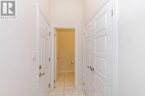 18 Santo Court Woolwich ON N0B 1M0