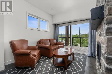 12 Beausoleil Lane Blue Mountains ON L9Y 2X5
