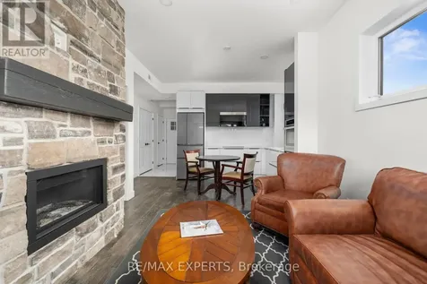 12 Beausoleil Lane Blue Mountains ON L9Y 2X5