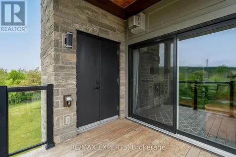 12 Beausoleil Lane Blue Mountains ON L9Y 2X5