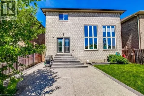 182 Fair Street Ancaster ON L9K 0B8