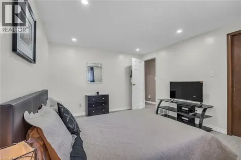146 Bechtel Drive Kitchener ON N2P 1S3