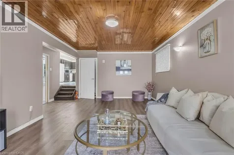 146 Bechtel Drive Kitchener ON N2P 1S3