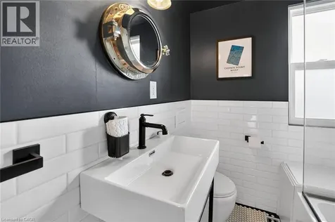 26 Campbell Avenue Hamilton ON L8L 2N1