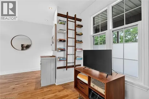 26 Campbell Avenue Hamilton ON L8L 2N1