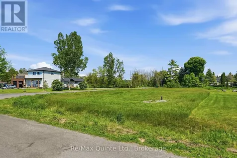 70 Greenway Circle Brighton ON K0K 1H0