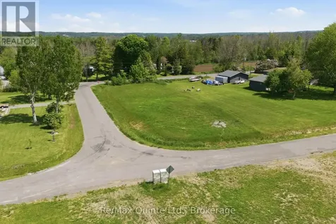 70 Greenway Circle Brighton ON K0K 1H0