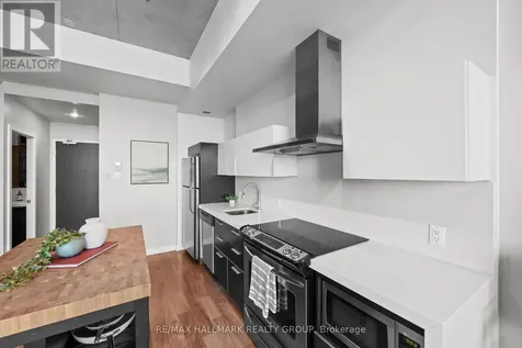 360 Mcleod Street Ottawa ON K2P 1A9