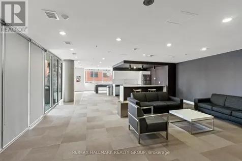360 Mcleod Street Ottawa ON K2P 1A9