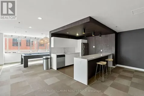 360 Mcleod Street Ottawa ON K2P 1A9