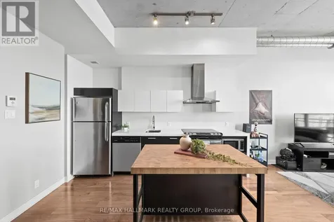 360 Mcleod Street Ottawa ON K2P 1A9
