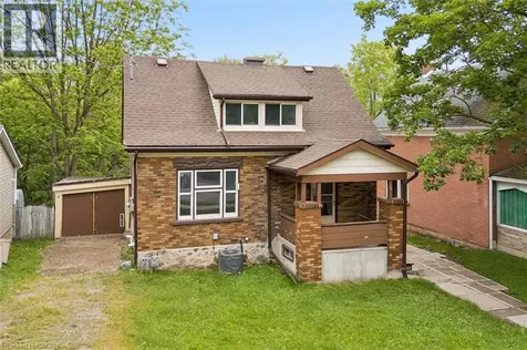 6 Riverside Drive West Elmira ON N3B 1R1