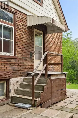 6 Riverside Drive West Elmira ON N3B 1R1