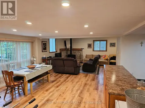 45 Heda Drive Tiny ON L9M 0B3
