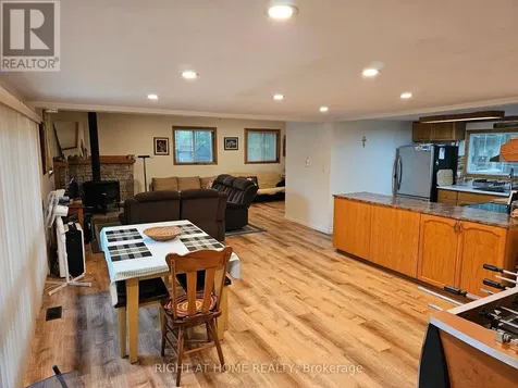 45 Heda Drive Tiny ON L9M 0B3