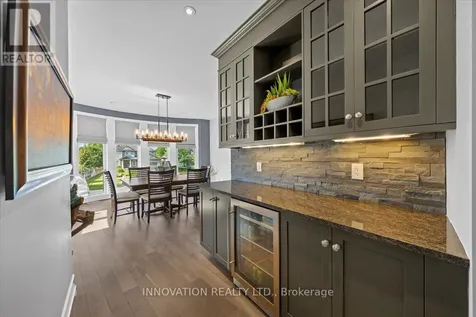 332 Carp Highlands Court Ottawa ON K0A 1L0