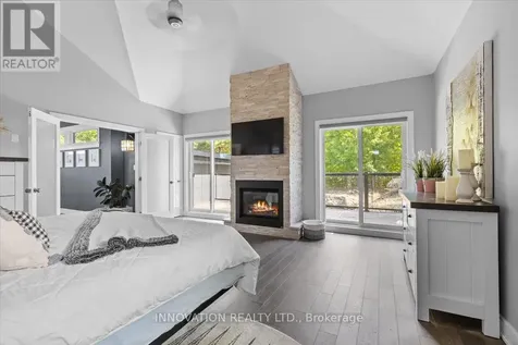 332 Carp Highlands Court Ottawa ON K0A 1L0