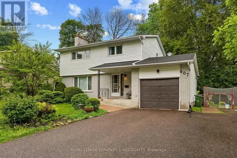 607 Elizabeth Street Pembroke ON K8A 1X3