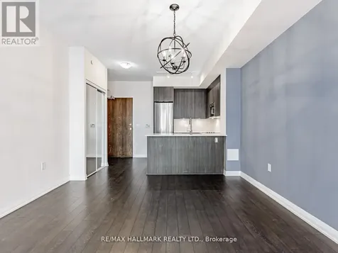 99 Eagle Rock Way Vaughan ON L6A 5A7