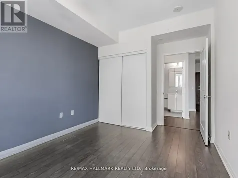 99 Eagle Rock Way Vaughan ON L6A 5A7