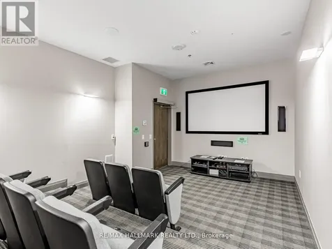99 Eagle Rock Way Vaughan ON L6A 5A7
