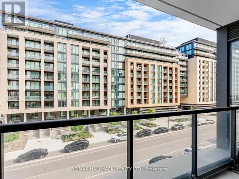 99 Eagle Rock Way Vaughan ON L6A 5A7