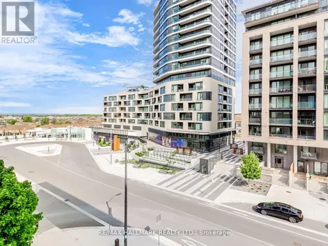 99 Eagle Rock Way Vaughan ON L6A 5A7