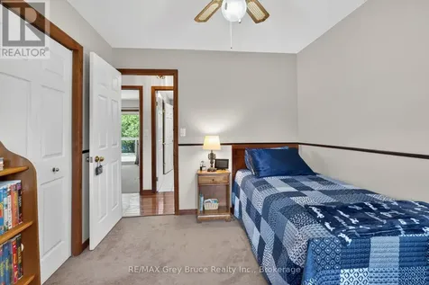 259106 Sarawak Keppel Townline Georgian Bluffs ON N0H 1S0