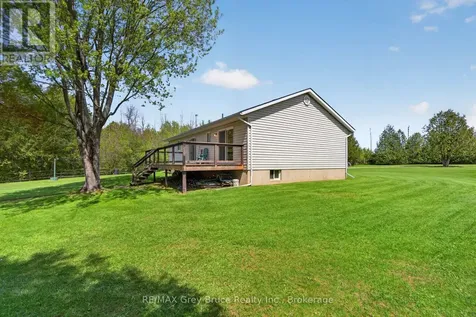 259106 Sarawak Keppel Townline Georgian Bluffs ON N0H 1S0