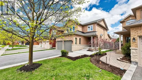 6 Terrastone Court Caledon (bolton West) ON L7E 2H1