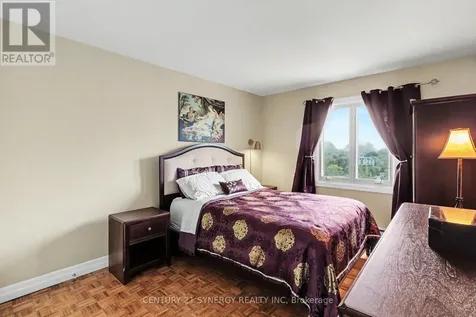 158B Mcarthur Avenue Ottawa ON K1L 8C9