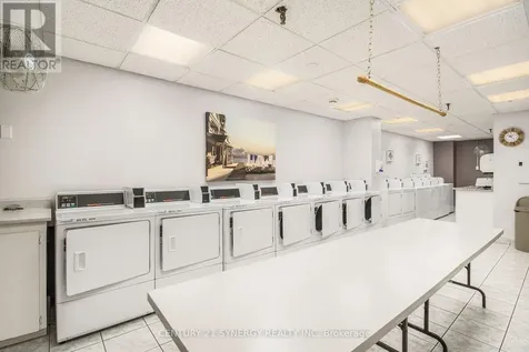 158B Mcarthur Avenue Ottawa ON K1L 8C9