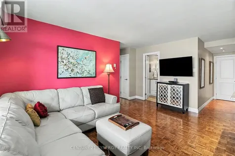 158B Mcarthur Avenue Ottawa ON K1L 8C9